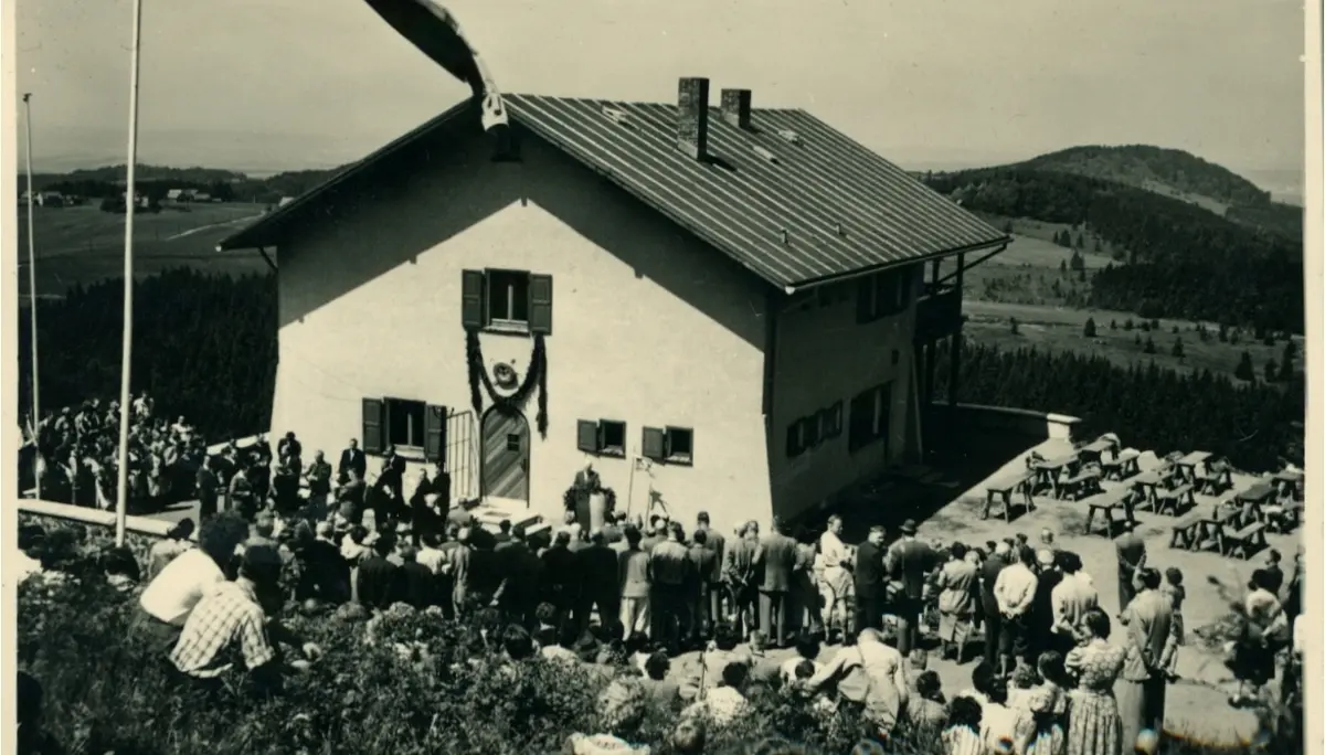Enzianhütte, Weiherberg, Rhön, historisches Bild Einweihung | © DAV Sektion Fulda