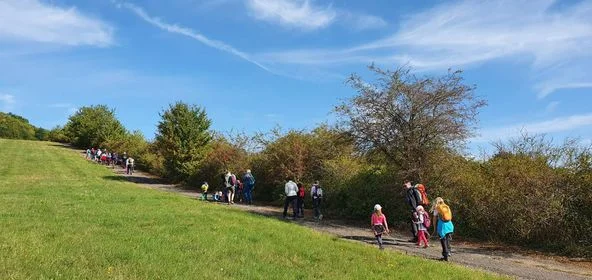 Familiengruppe Wanderung grünes Band 2020 | © DAV Fulda