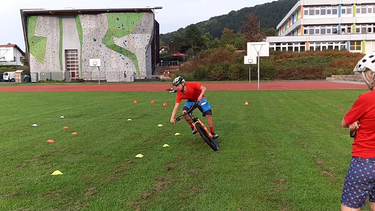 MTB Fahrtechniktraining 2021 | © DAV Fulda MTB Fahrtechniktraining 2021 | © DAV Fulda